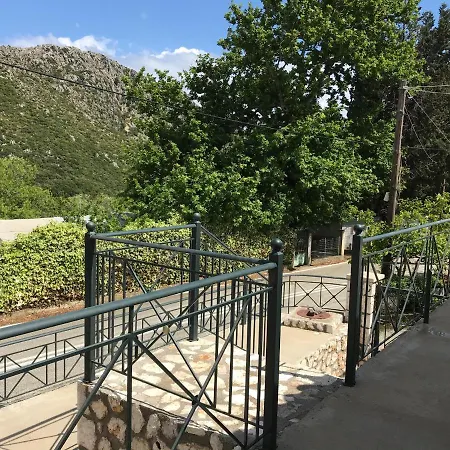 Eugenies Tatil Evi Ano Valtai